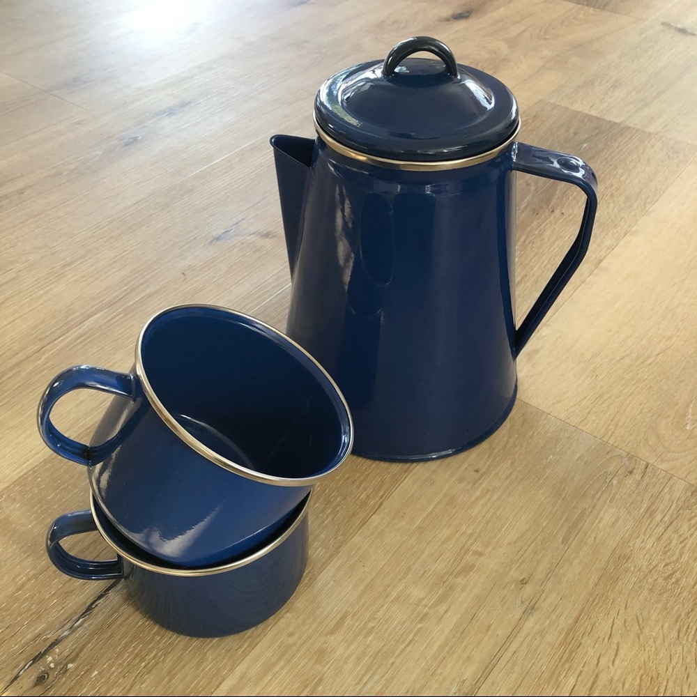Camping Enamel Coffee Pot and Mugs